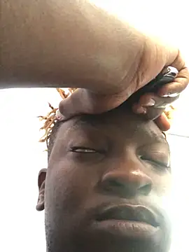 Snapshot of Redfucks333 chatting on March 11, 12:55 pm Redfucks333 online show from March 11, 12:55 pm