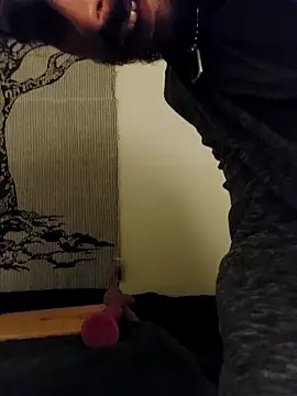 Snapshot of Levi_Latino chatting on January 22, 11:53 pm Levi Latino online show from January 22, 11:53 pm