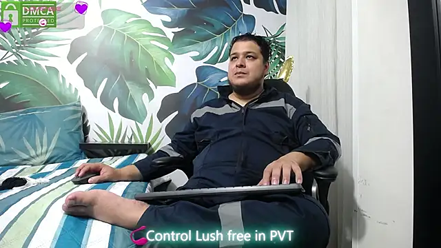 Snapshot of narendra_dayaramm chatting on March 7, 2:12 pm narendra dayaramm online show from March 7, 2:12 pm