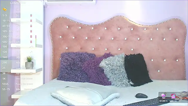 Snapshot of Annabelle-Villareal chatting on February 4, 10:55 pm Annabelle-Villareal online show from February 4, 10:55 pm