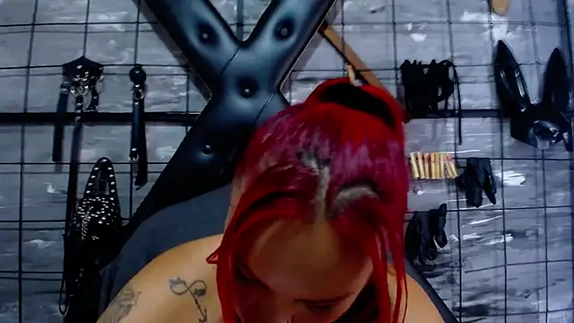 Snapshot of Alana_Roth chatting on November 26, 7:37 pm Alana Roth online show from November 26, 7:37 pm