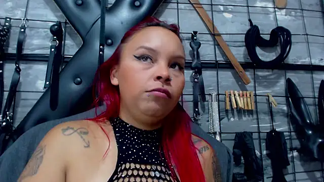 Alana Roth online show from February 4, 7:31 pm