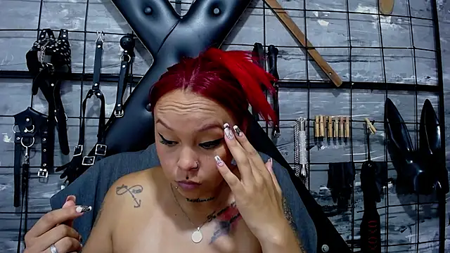 Alana Roth online show from February 11, 7:30 pm