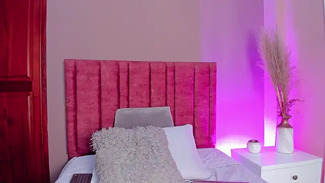 EloiseQuinn online show from November 5, 2:06 pm