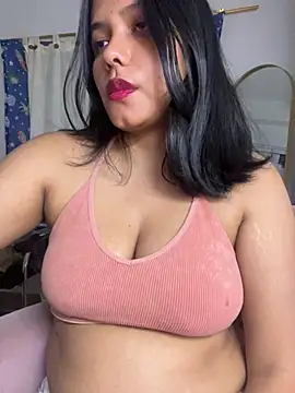 Ninabrunette18 online show from August 6, 8:27 am