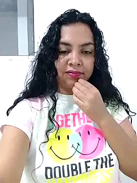 Snapshot of Brendabluee chatting on March 19, 1:54 am Brendabluee online show from March 19, 1:54 am