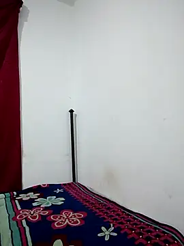 Snapshot of Brendabluee chatting on October 14, 11:05 pm Brendabluee online show from October 14, 11:05 pm