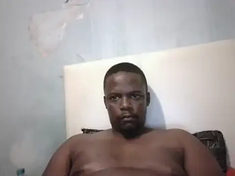 Snapshot of ThamiXX chatting on January 11, 1:59 am ThamiXX online show from January 11, 1:59 am