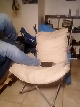 Snapshot of k1oudE chatting on November 5, 3:45 pm k1oudE online show from November 5, 3:45 pm