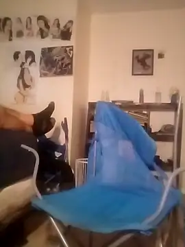 Snapshot of k1oudE chatting on November 6, 3:57 pm k1oudE online show from November 6, 3:57 pm