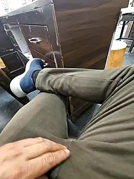 Snapshot of pyasevickybabu563 chatting on January 7, 11:26 am pyasevickybabu563 online show from January 7, 11:26 am