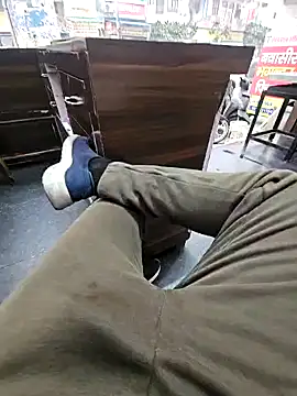 Snapshot of pyasevickybabu563 chatting on January 11, 9:47 am pyasevickybabu563 online show from January 11, 9:47 am