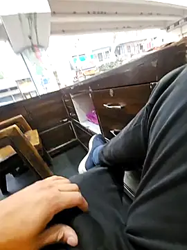 Snapshot of pyasevickybabu563 chatting on January 27, 12:16 pm pyasevickybabu563 online show from January 27, 12:16 pm