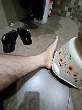 Snapshot of pyasevickybabu563 chatting on March 11, 6:43 am pyasevickybabu563 online show from March 11, 6:43 am