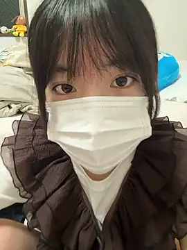 RIRI Chan  online show from June 28, 12:22 pm