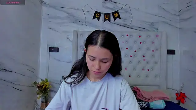 Snapshot of arissha_lee chatting on May 25, 12:33 pm arissha lee online show from May 25, 12:33 pm