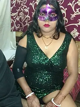 Hot muskaan online show from January 18, 5:48 pm