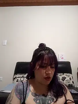 Miss Amelie online show from February 28, 5:37 am