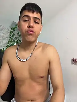 Angel Khouri online show from February 1, 4:00 am