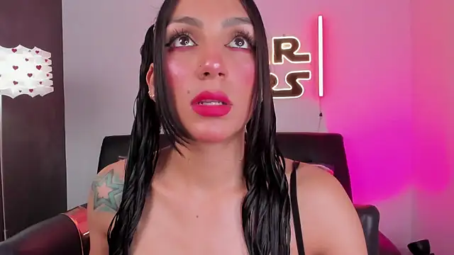 miss   evangeline online show from June 25, 2:33 am