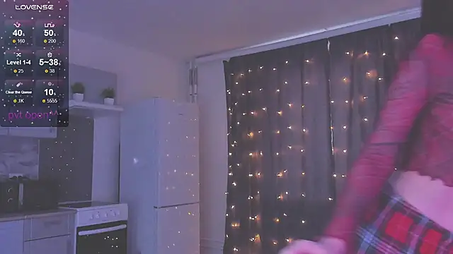 kittenrisha online show from January 6, 4:49 am