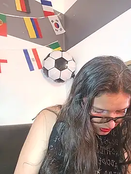 Danni shy online show from July 4, 3:56 am