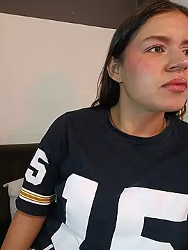 Danni shy online show from July 24, 11:03 pm
