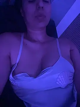 womantall99 online show from October 10, 3:05 am