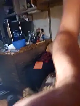 StruggleSnuggles online show from November 16, 7:14 am