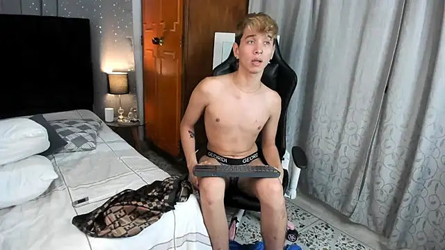 Brian-Ausslos online show from February 20, 7:45 am