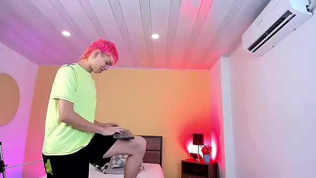 Brian-Ausslos online show from March 15, 5:30 am