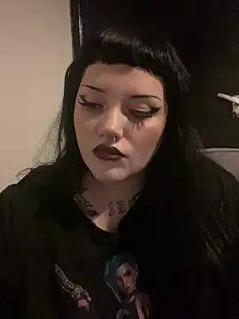 Gothicsiren online show from January 4, 10:24 pm