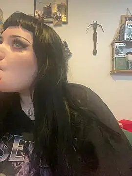 Gothicsiren online show from February 17, 3:31 pm