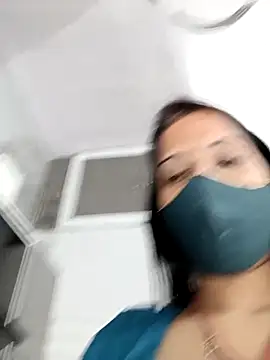 Best-Couple online show from February 17, 11:34 am