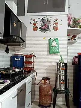 Best-Couple online show from September 13, 4:45 am