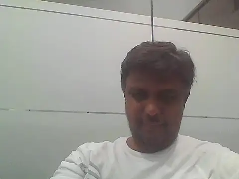 Snapshot of jemes21in chatting on March 21, 9:25 am jemes21in online show from March 21, 9:25 am