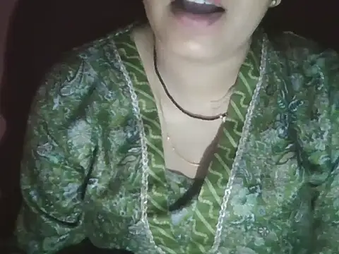 Hot-shanvi online show from February 21, 1:17 am