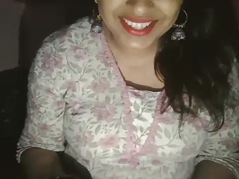 Hot-shanvi online show from April 30, 11:42 pm