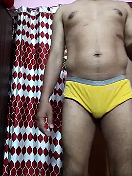 Snapshot of Whitehouse01 chatting on February 25, 8:36 am Whitehouse01 online show from February 25, 8:36 am