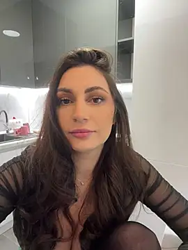 Snapshot of claraxjoyy chatting on January 7, 4:39 am claraxjoyy online show from January 7, 4:39 am