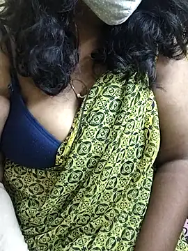 Snapshot of Rathi22 chatting on June 1, 2:30 pm Rathi22 online show from June 1, 2:30 pm