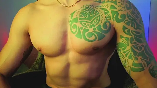 Snapshot of Joylopez_fit chatting on May 11, 3:18 pm Joylopez fit online show from May 11, 3:18 pm