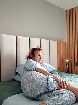 Snapshot of milchanel chatting on February 27, 5:04 pm milchanel online show from February 27, 5:04 pm