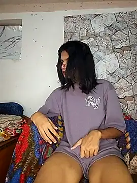 Snapshot of Enna_Zarza_ chatting on September 12, 5:51 am Enna Zarza online show from September 12, 5:51 am