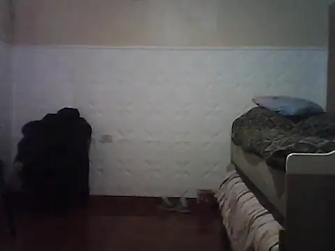 Snapshot of aventuras1508 chatting on July 4, 6:25 pm aventuras1508 online show from July 4, 6:25 pm