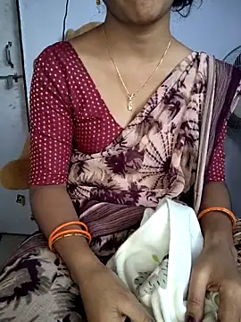 lovelygirl4567 online show from November 21, 5:50 am