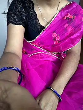 lovelygirl4567 online show from February 9, 5:22 am