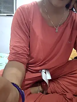 lovelygirl4567 online show from May 4, 3:30 pm