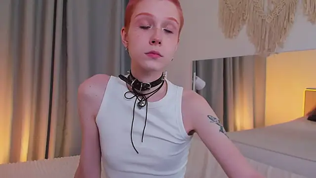 Snapshot of Iris_Pastels chatting on February 21, 3:43 pm Iris Pastels online show from February 21, 3:43 pm