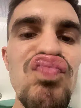 Snapshot of Demonpull69 chatting on February 26, 4:56 pm Demonpull69 online show from February 26, 4:56 pm